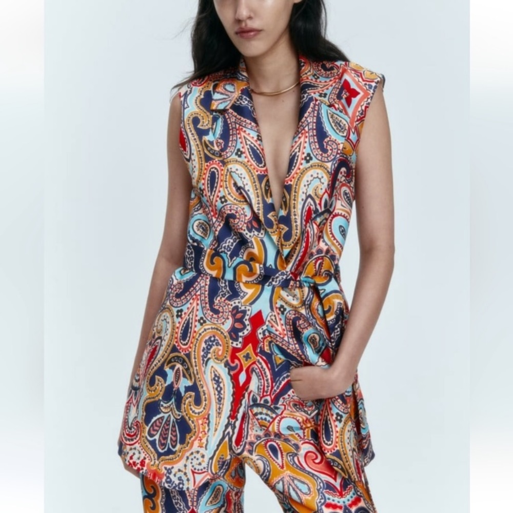 Colorful vest
